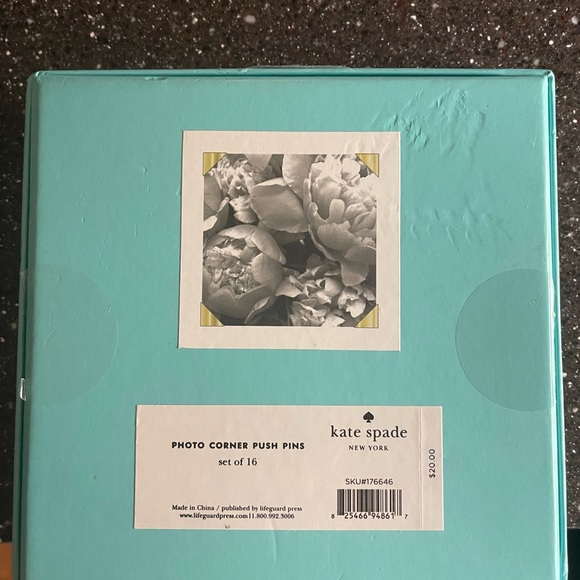 ♠️Kate Spade pushpins - Picture 3 of 5